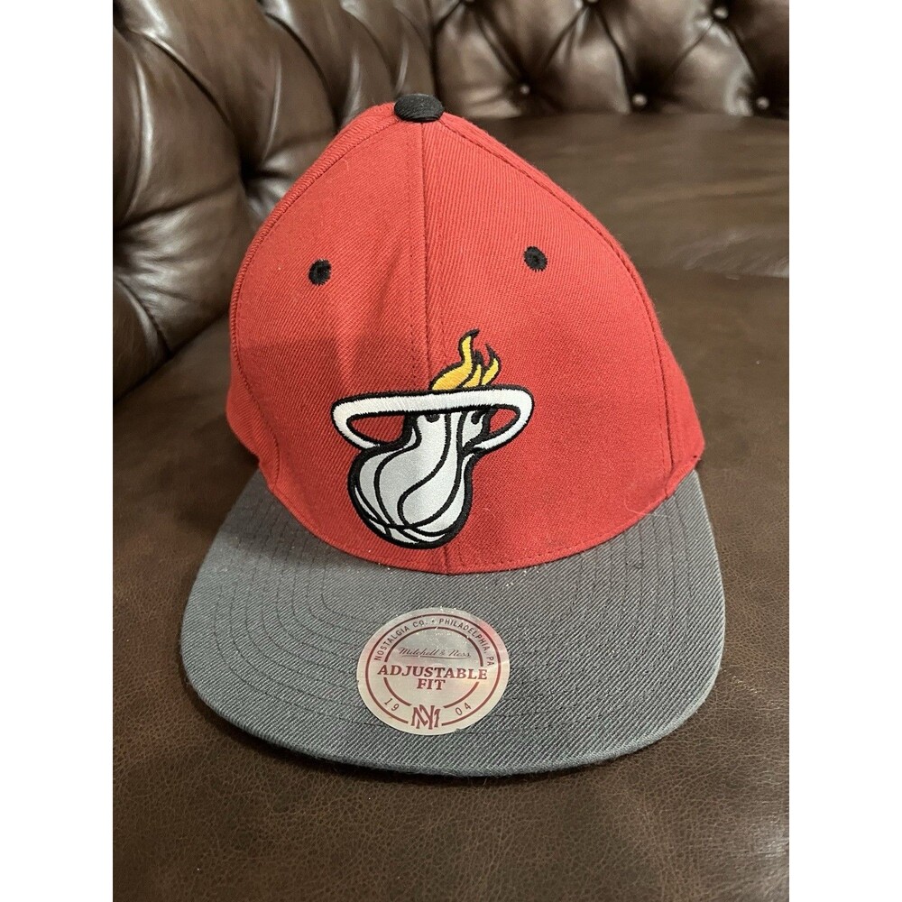 Miami Heat Mitchell & Ness Snapback Hat Red Gray NBA Adjustable Cap